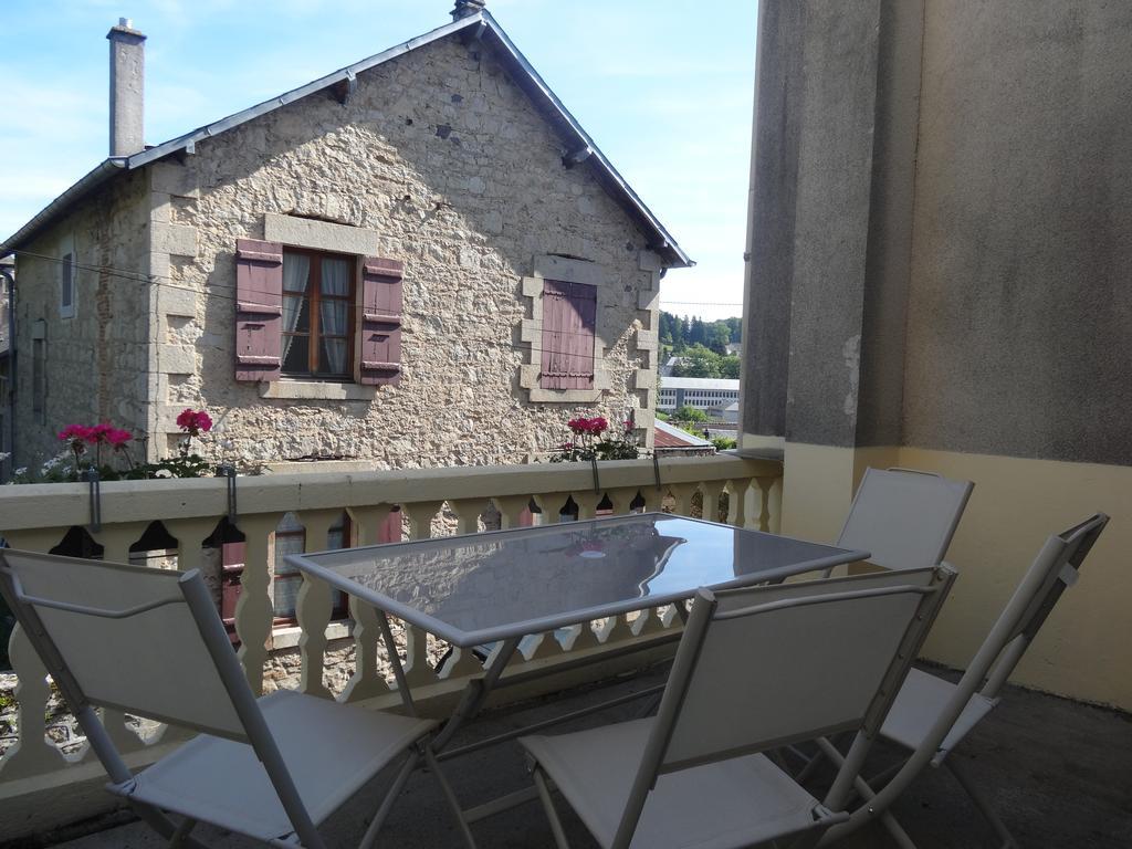 La Petite Cerise Villa Eymoutiers  Eksteriør billede